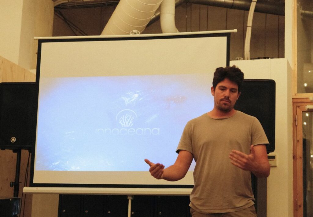 Marine activist and non profit CEO presenting his marine conservation documentary at MOB - Makers of Barcelona coworking space