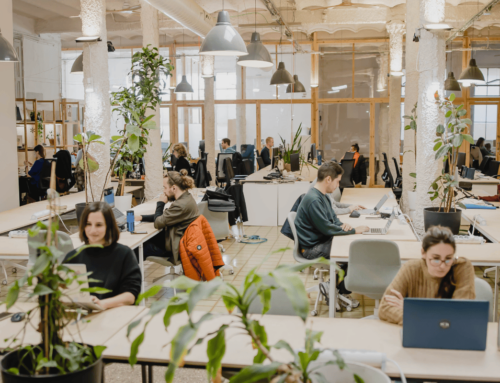 From 9-to-5 to Anytime, Anywhere: Why the Flex Desk Model Is the Future of Work